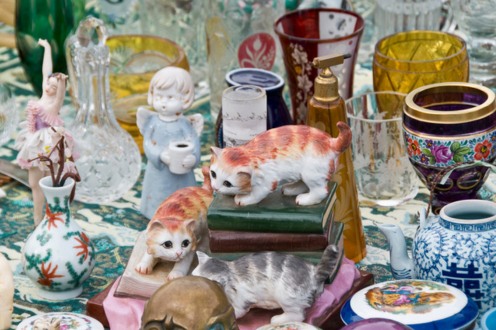 Bric-a-brac wholesale items at MyThriftXchange